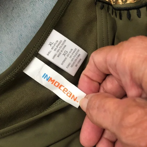 Sporty Green Bikini with Tribal Trim - Picture 4 of 5